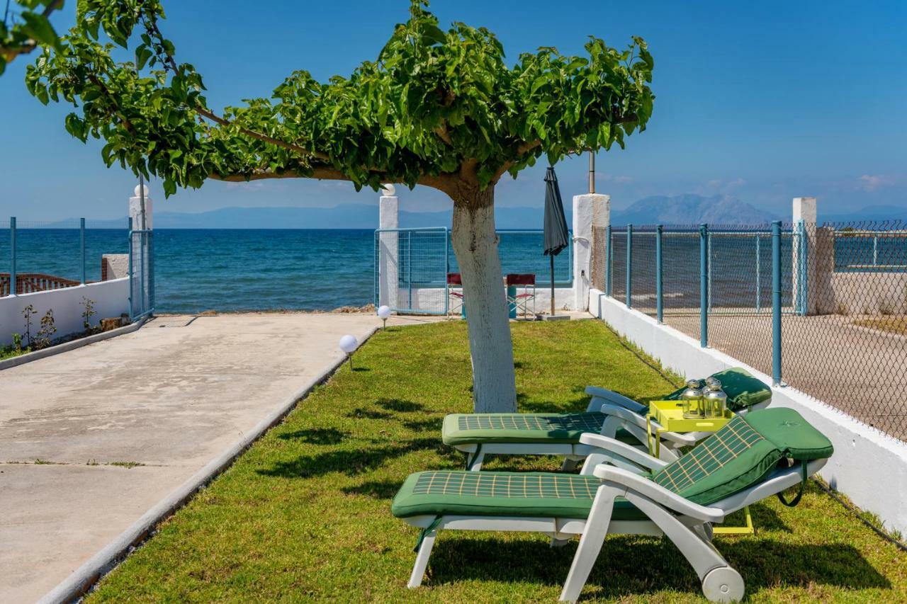 Villa Kiko, The Coastline House Káto Achaḯa Exterior foto